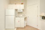 Kitchenette in Mini Suite